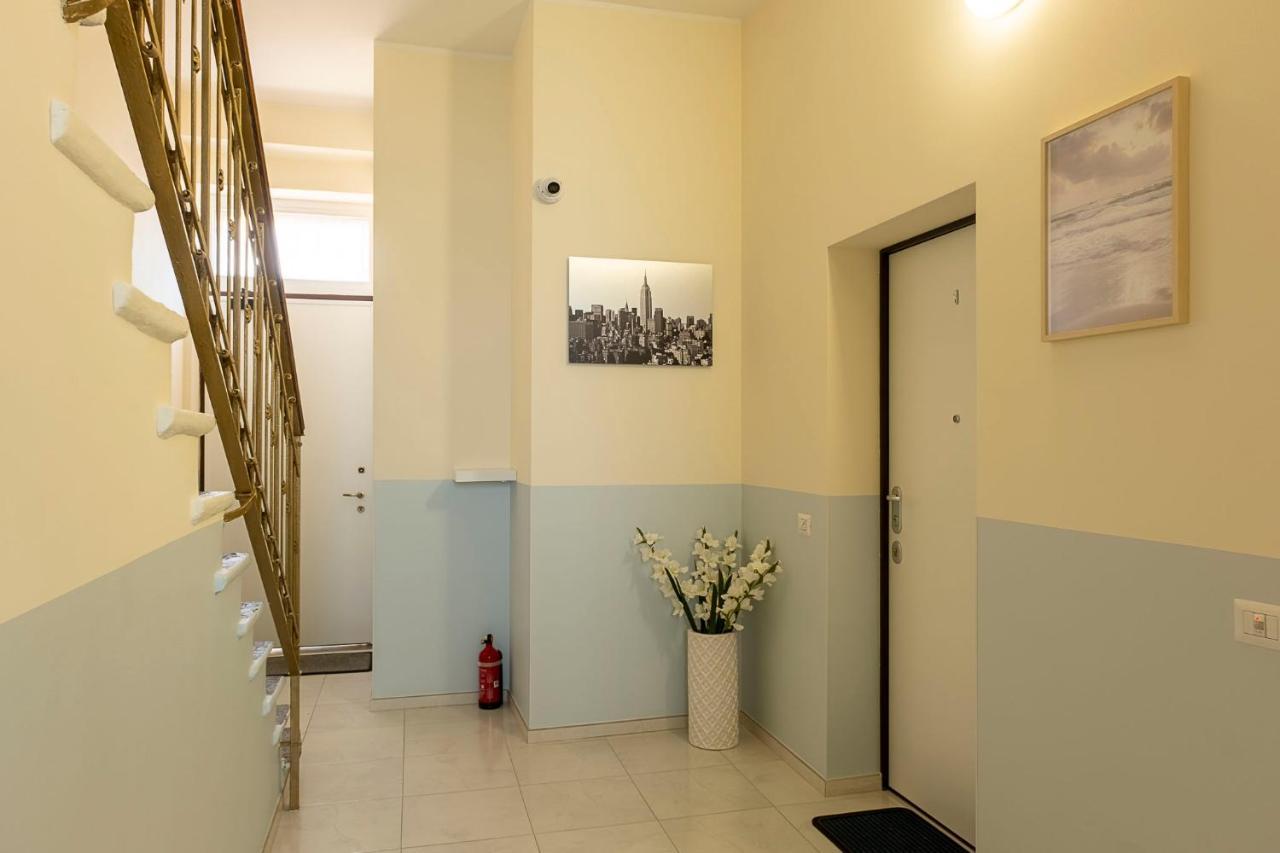 Leader Apartment 4 - Monzino - Hockey Msg Arena - Linate - Milan Extérieur photo